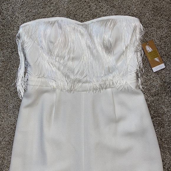 White jumpsuit - Picture 1 of 4